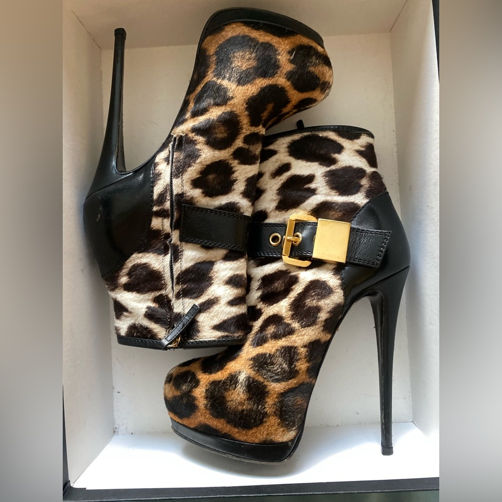 Lightly worn Giuseppe boots